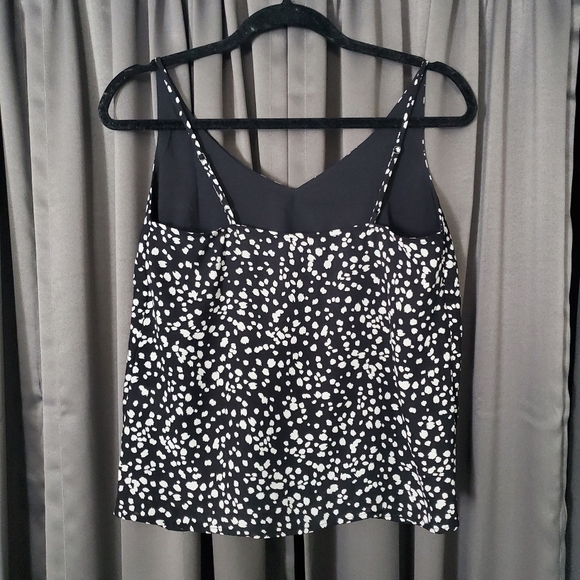 NWOT Banana Republic Black and white dotted cami tank Size XS. Lined. - Picture 10 of 13